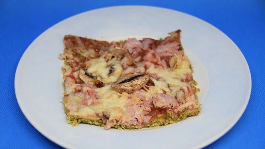 Pizza amb base de bròquil