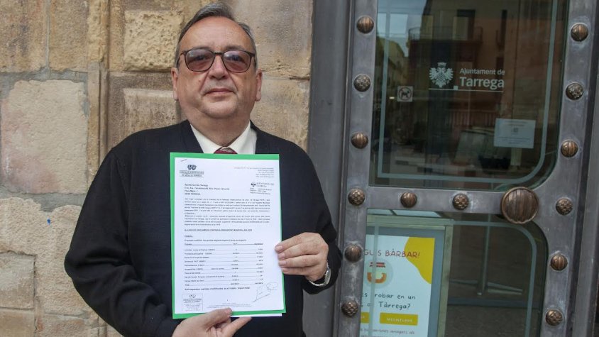 Pujal davant el consistori en una imatge d'arxiu