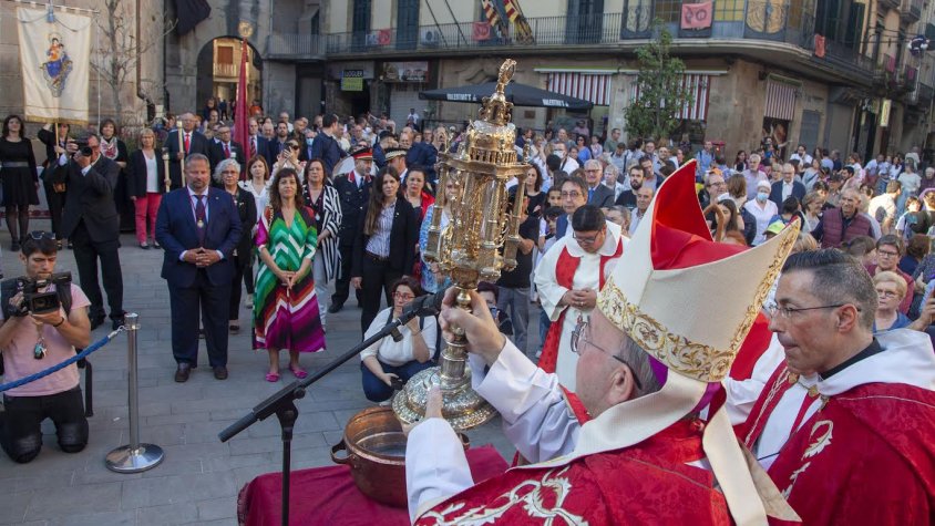 Benedicció de les Santes Espines per part del bisbe de Solsona, Francesc Conesa