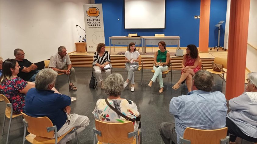La reunió es  va celebrar a la biblioteca de Tàrrega