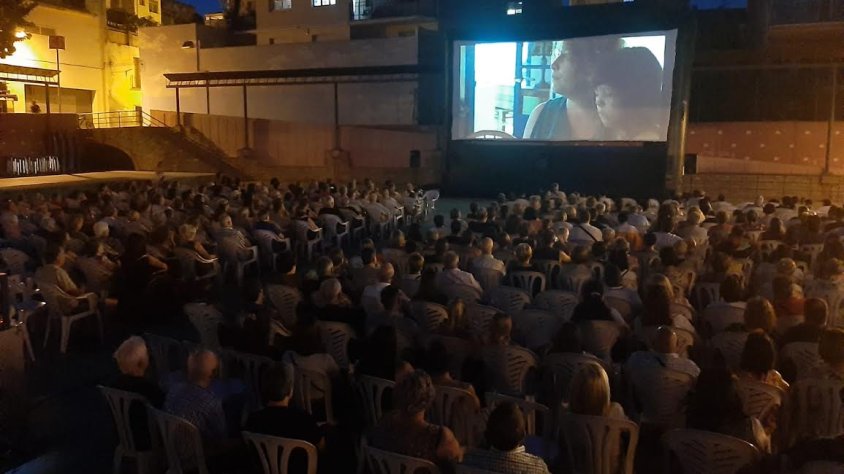 La projecció d' 'Alcarràs' va convocar mig miler d'espectadors