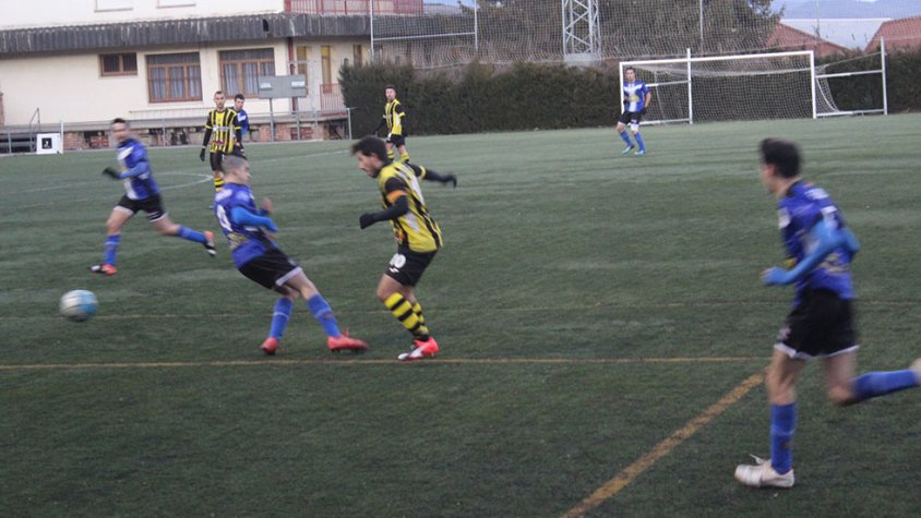 Un moment del partit a Solsona