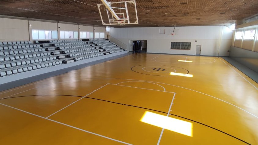 Vista del remodelat' poliesportiu
