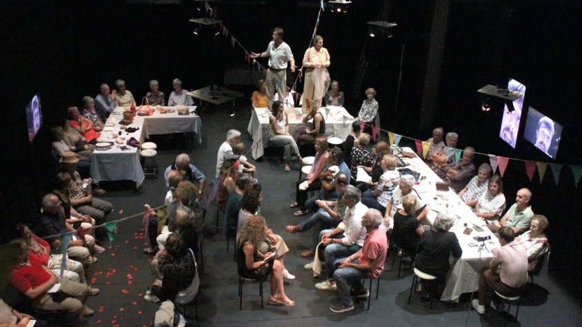 El muntatge 'Iaia' de Mambo Projecte estrena la temporada