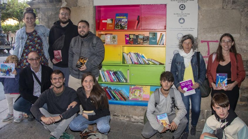 Reinauguració de la llibreria al carrer