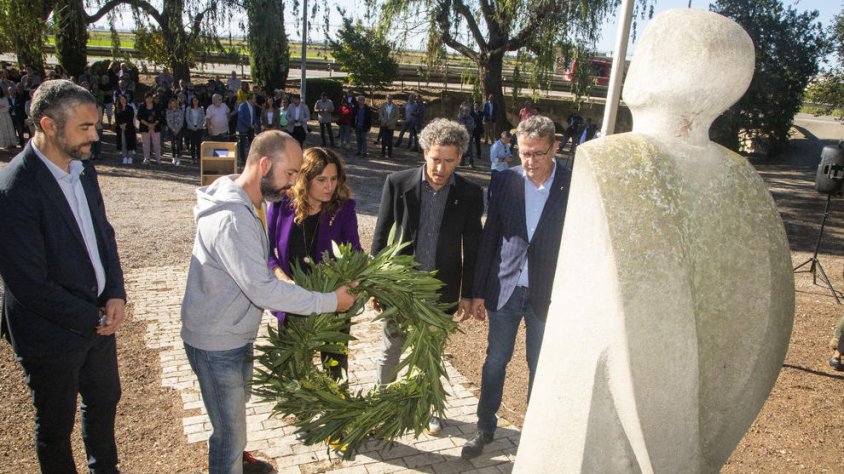 D'esquerra a dreta, Bernat Solé (ERC), Víctor Franco (CUP), Laura Vilagrà (ERC), Gerard Balcells (ERC) i Joan Talarn (ERC)