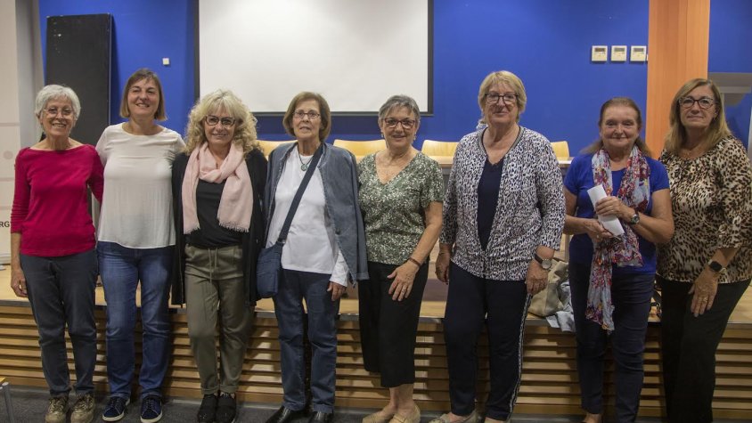 Foto de grup abans de començar l'acte