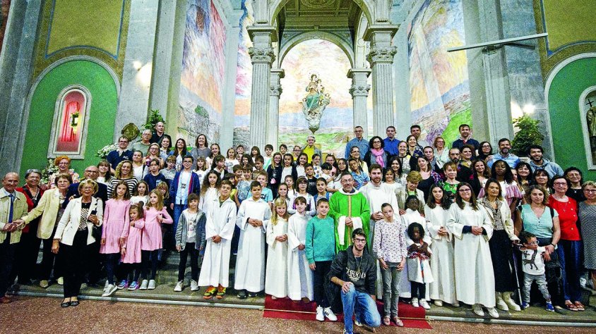Foto de família de la 4a Trobada Parroquial