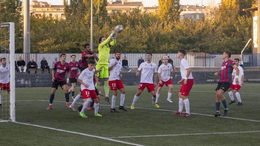 Una jugada del partit