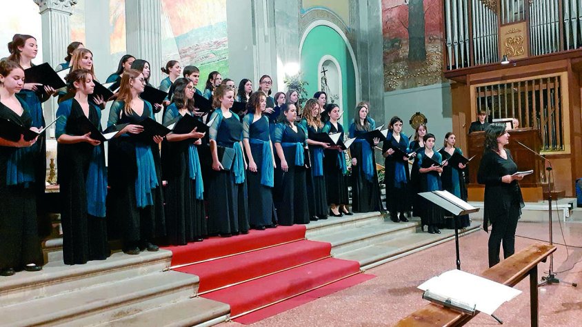 El Cor de Noies de l'Orfeó Català a la Parroquial targarina
