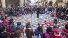 Les escoles de Tàrrega reben l’hivern amb una cantada de nadales en diversos punts del centre de la ciutat