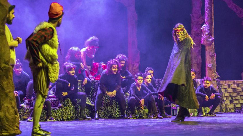 Mireia Ribó interpretant el paper de Satanàs