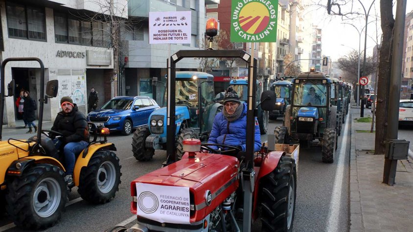 Alguns dels tractors que han participat a la marxa