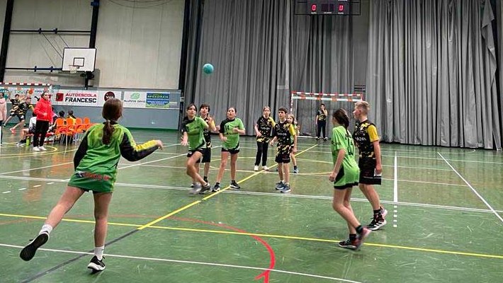 Un moment de la segona jornada Copa Valors Minihandbol