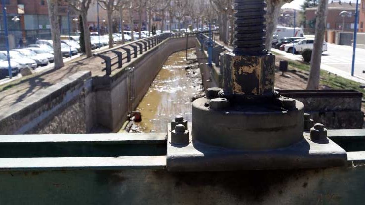 La tercera sèquia principal del Canal d'Urgell sense aigua