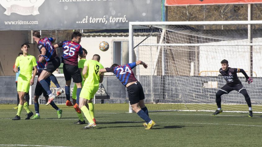 Una jugada del partit