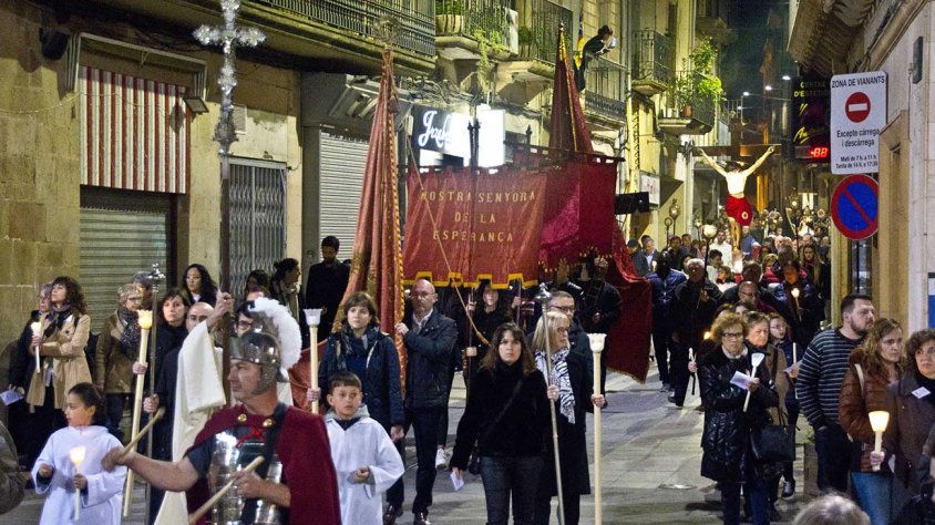 El Viacrucis del Divendres Sant pels carrers targarins