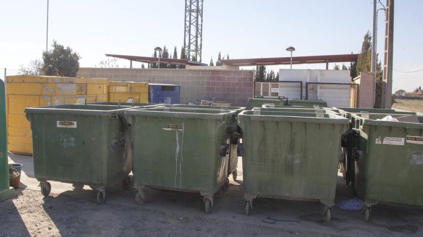 L'ajuntament vol acabar amb l'incivisme a la deixalleria de Castellserà