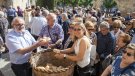 Anglesola demana que plogui amb els panets de la caritat 