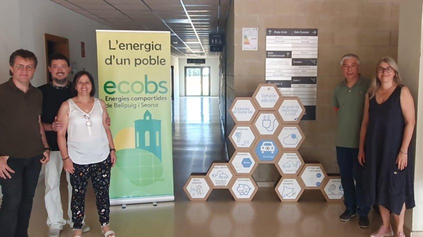 L'exposició sobre el vehicle elèctric