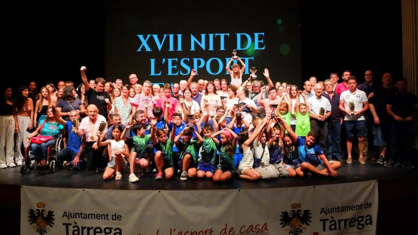 Foto de grup dels homenatjats