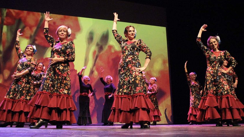 El festival de sevillanes al Teatre Ateneu el 30 de juny
