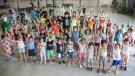 Els més petits 'disfruiten' de la fruita a Agramunt amb Unió de Pagesos