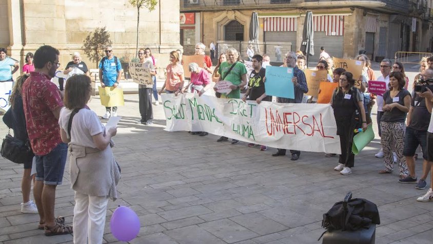Lectura del manifest a la plaça Major