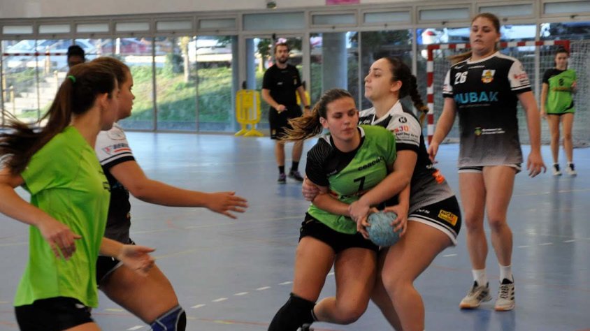 Una jugada d'un dels partits