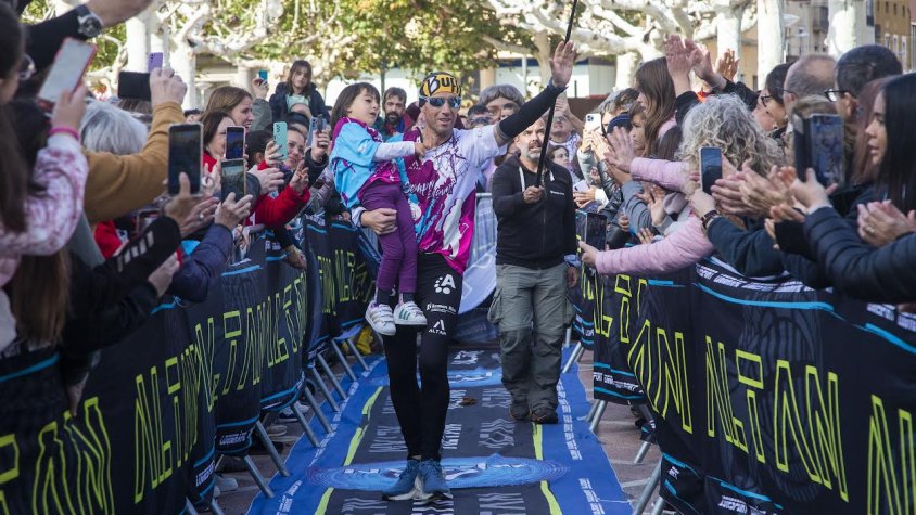 Raül Arenas arribant al Pati