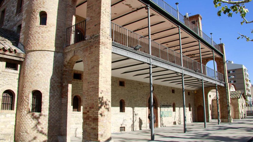 Façana de la Casa Canal de Mollerussa