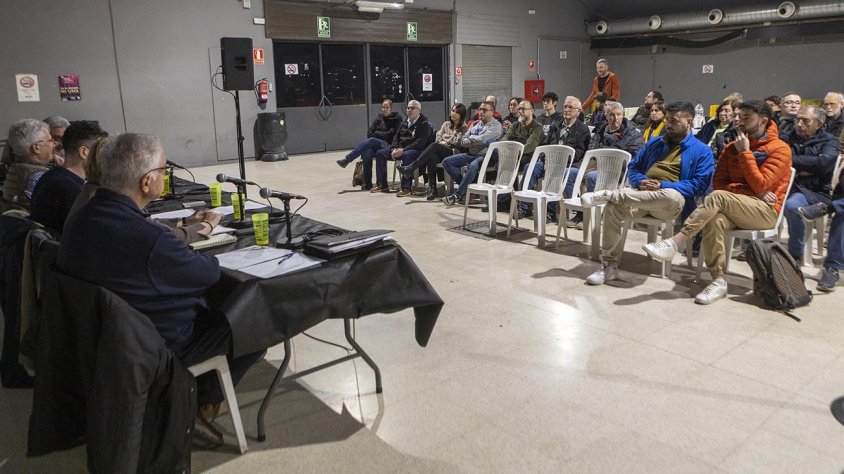 Un moment del debat celebrat a l'Espai MerCAT