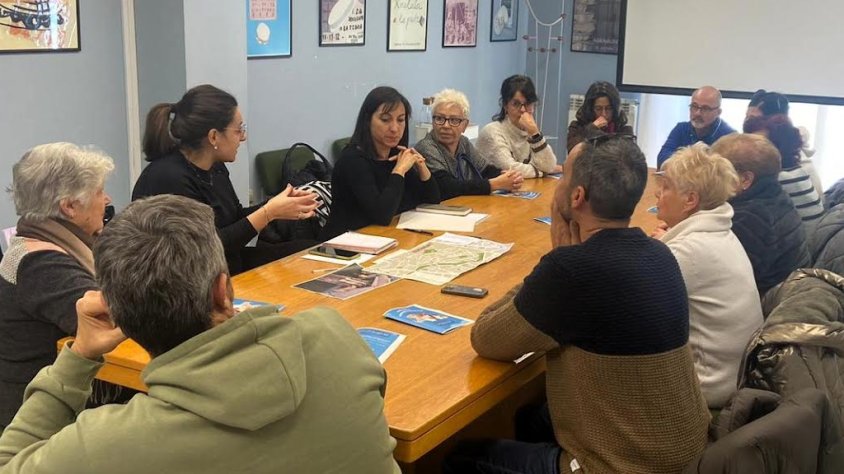 La reunió ha convocat una quinzena d'interessats