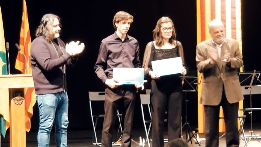 Entrega de la beca als guanyadors