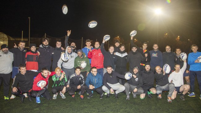 Foto de grup en el segon entrenament del primer equip de rugbi de Tàrrega
