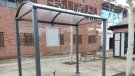 Tàrrega instal·la les tres primeres marquesines a les parades del bus urbà