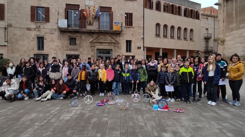 Acte a favor de la pau a la plaça Major