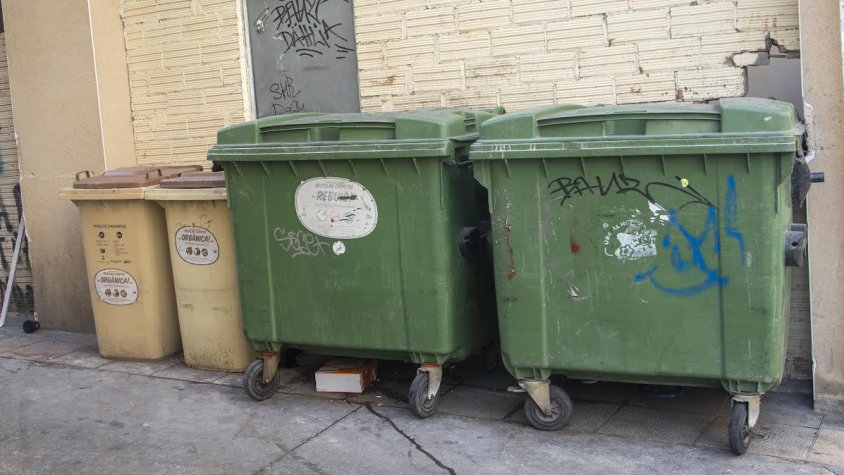 Aquesta illa del carrer de la Mallola és una de les 19 que se suprimirà