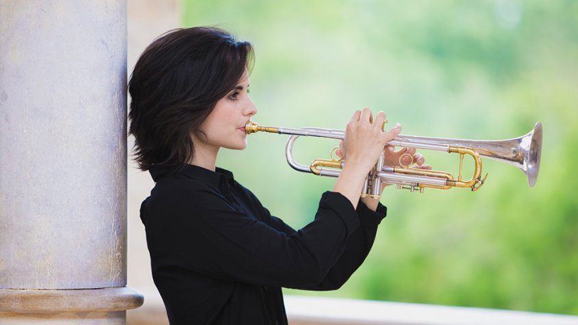 Imatge promocional d'Andrea Motis