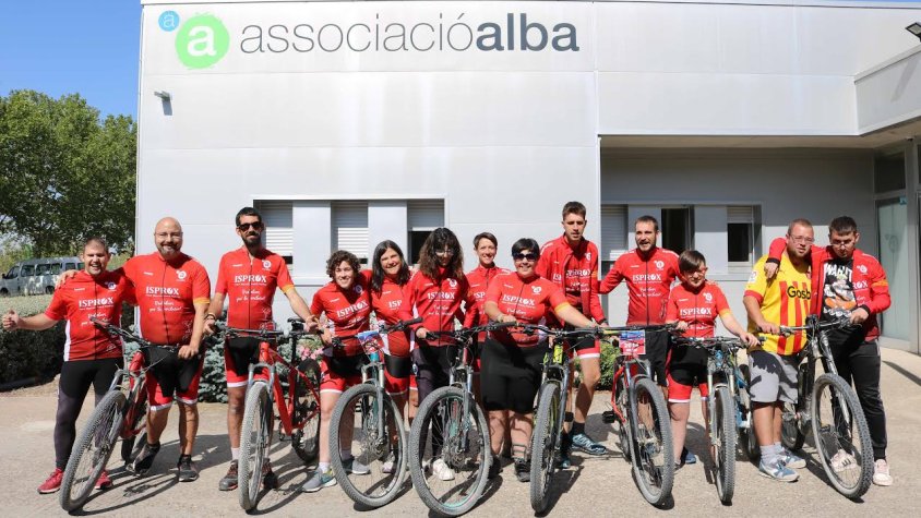 Ciclistes del Club Alba
