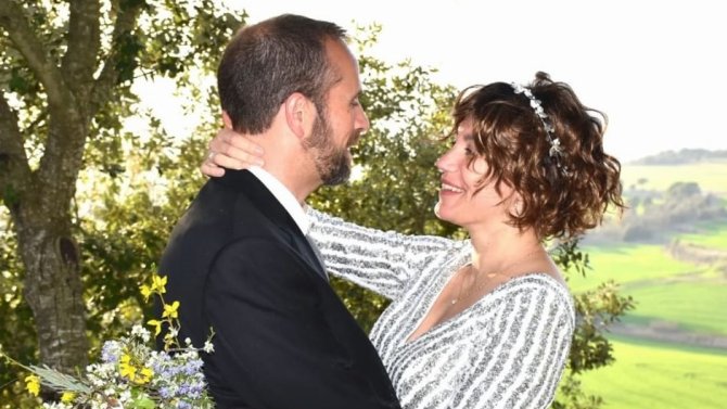 La parella, el dia de l’enllaç, en una foto compartida a Instagram