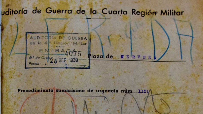 Portada del 'Procedimiento Sumarísimo de Urgencia', celebrat a Cervera l'any 1939 i que condemna a mort Josep Gené Puiggené