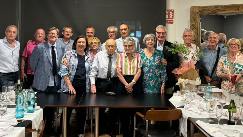 Vista del grup de persones assistents a l'acte