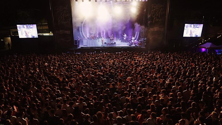 Multitudinari concert d'Oques Grasses