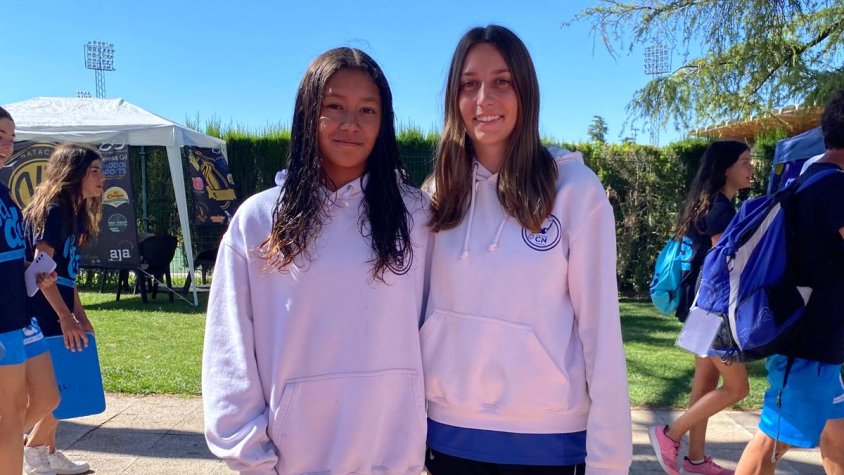 Naomi Ospina amb la seva entrenadora