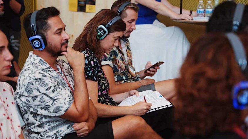 Fotografia d'arxiu d'una de les activitats a la Llotja durant FiraTàrrega 2023