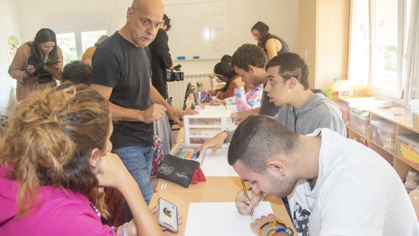 El taller per preparar el calendari d'advent amb Valentí Gubianas