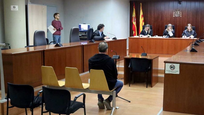 La vista a l'Audiència de Lleida, amb l'acusat d'esquena