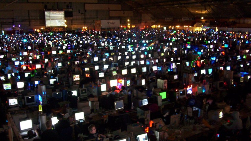 Càpsula 66. Parties