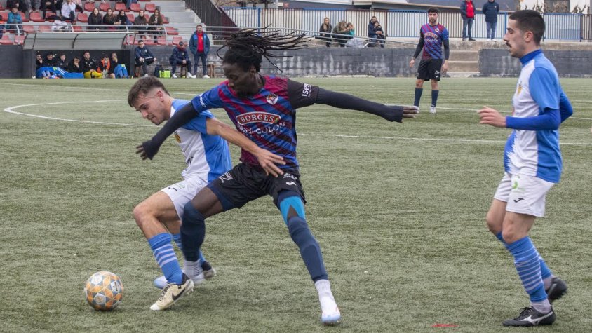 Una jugada del partit